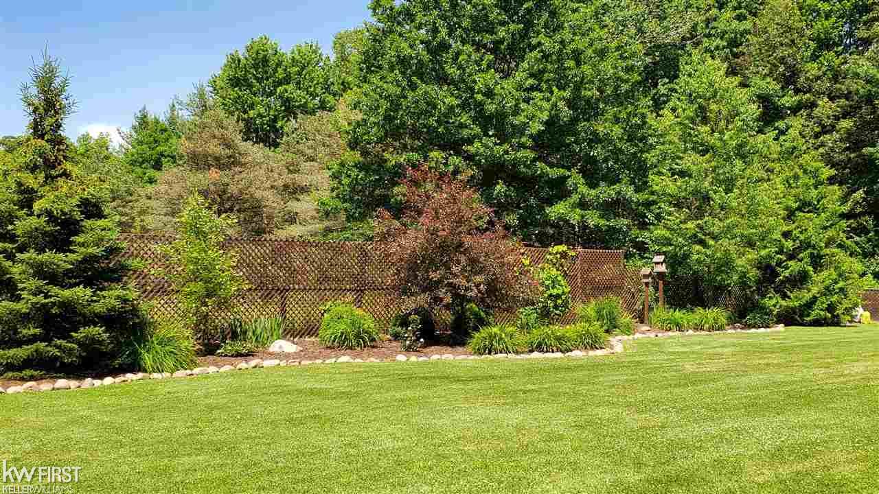 8414 West Dodge Road Montrose, MI 48457 - Photo 76 of 95 50046057-76.JPG