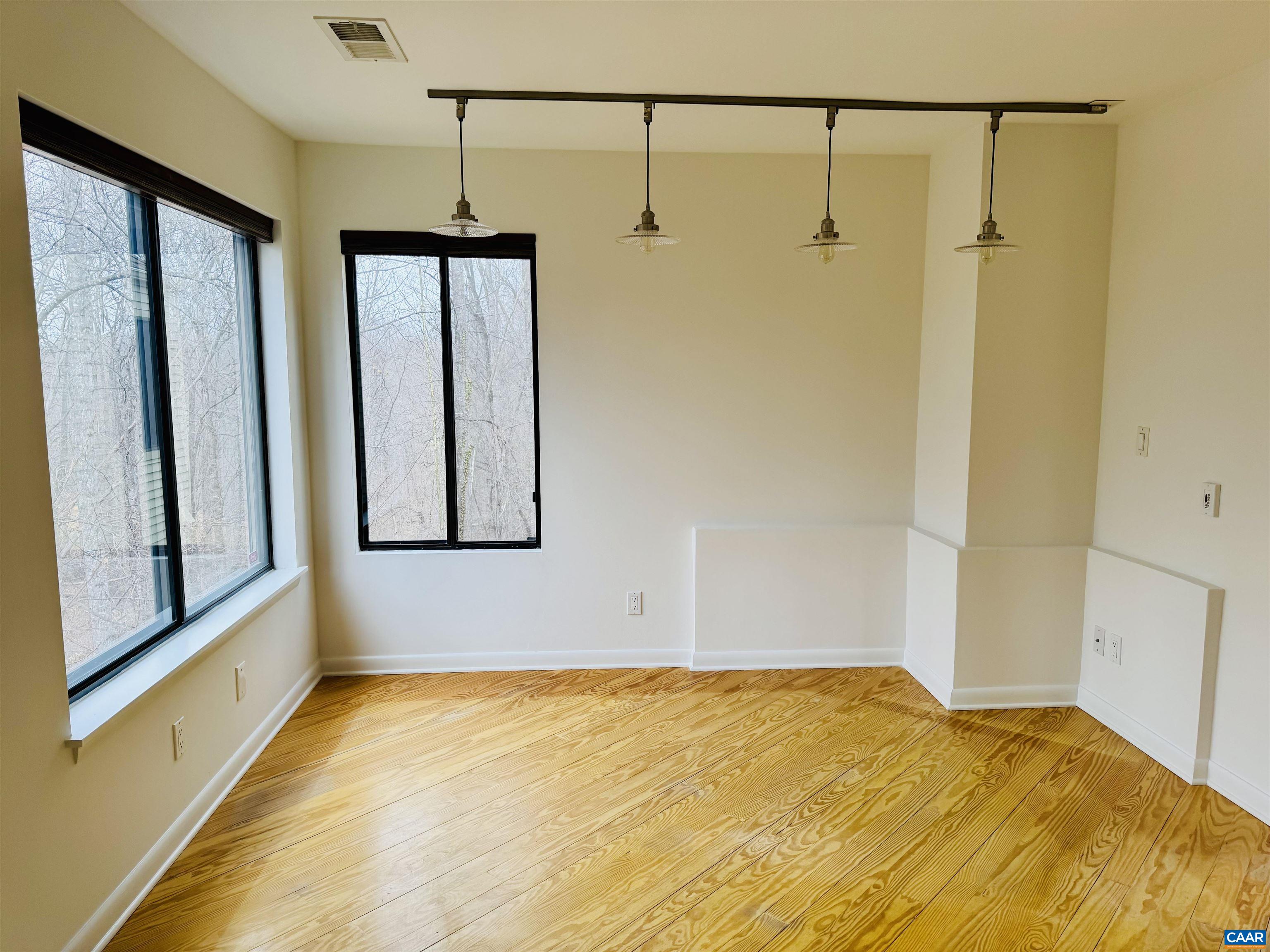 1238 Chatham Ridge Charlottesville, VA 22901 - Photo 6 of 10