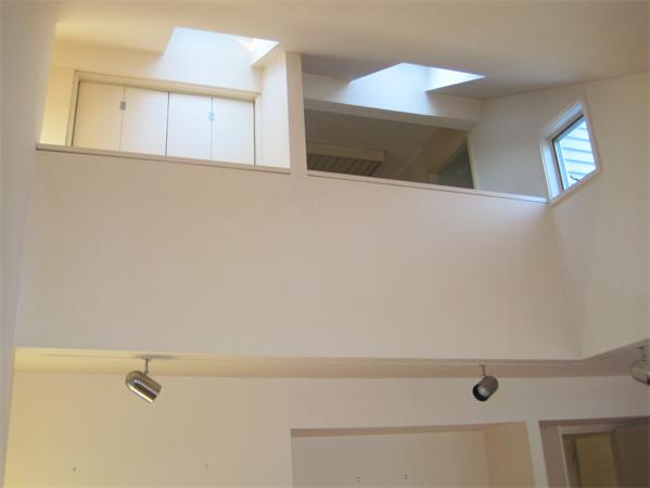 1018 Liberty Square Road Boxborough, MA 01719 - Photo 14 of 22 a view of an empty room