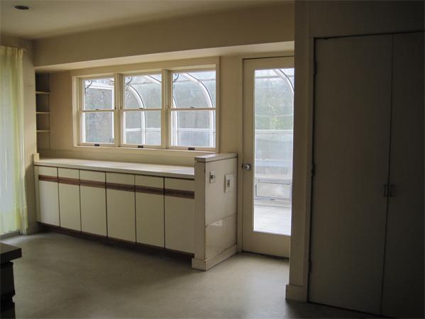1018 Liberty Square Road Boxborough, MA 01719 - Photo 8 of 22 a utility room with dryer and washer