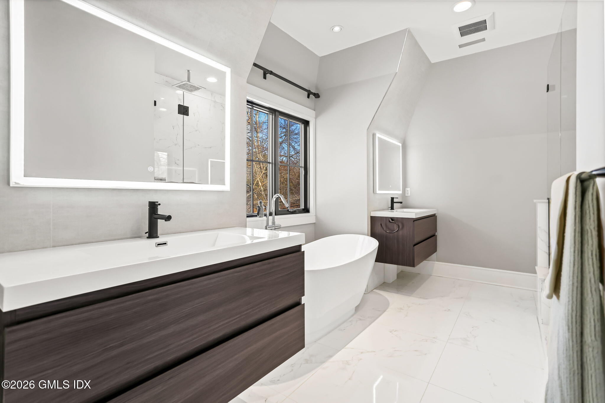 191 North Street Greenwich, CT 06830 - Photo 17 of 40 48-web-or-mls-191-north-st