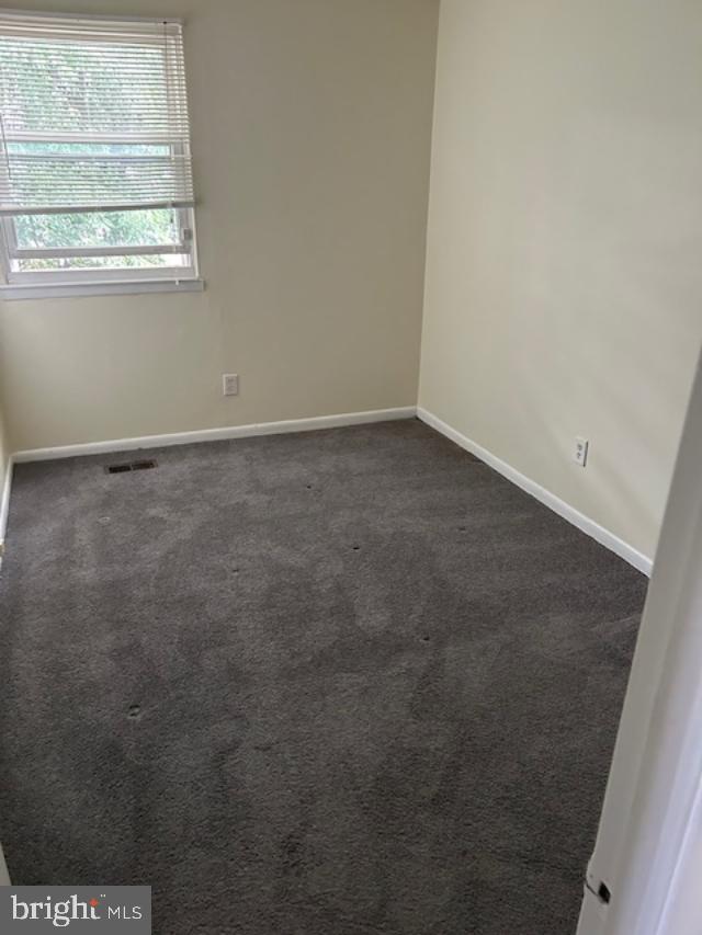 10120 Verree Road Philadelphia, PA 19116 - Photo 17 of 17 an empty room with a window