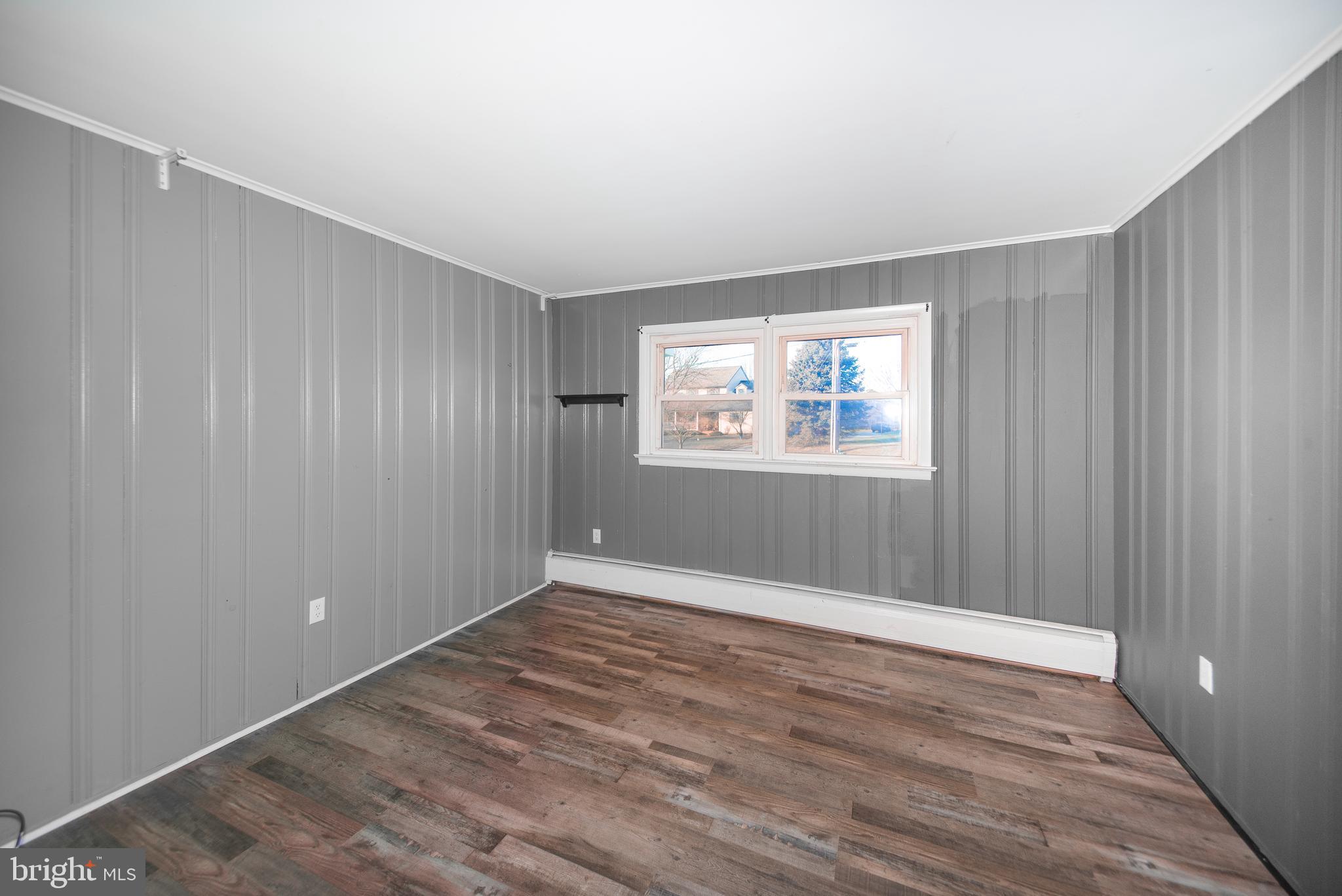 2741 Stoverstown Road Spring Grove, PA 17362 - Photo 18 of 57 Office / Den