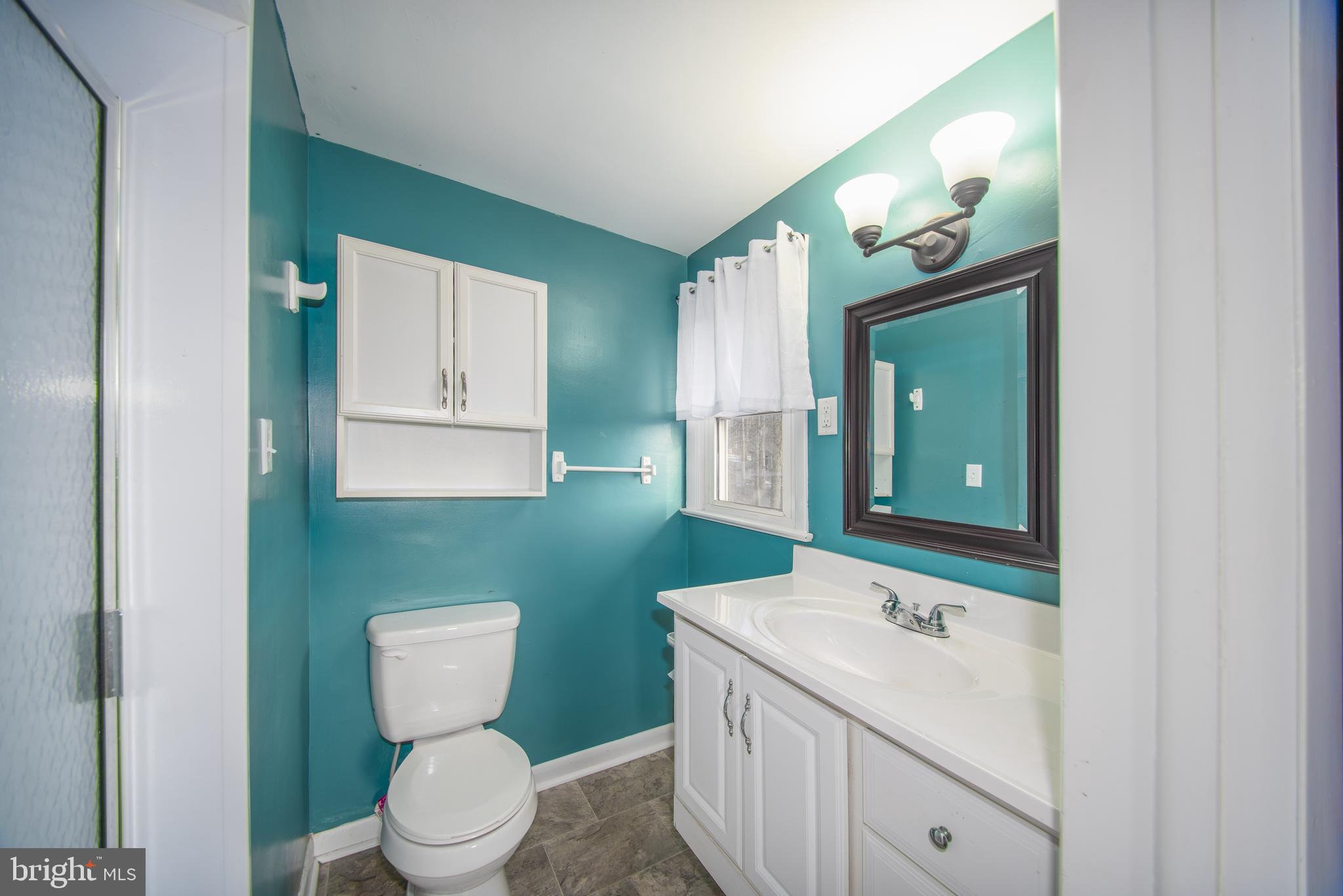 2741 Stoverstown Road Spring Grove, PA 17362 - Photo 25 of 57 Primary Bath