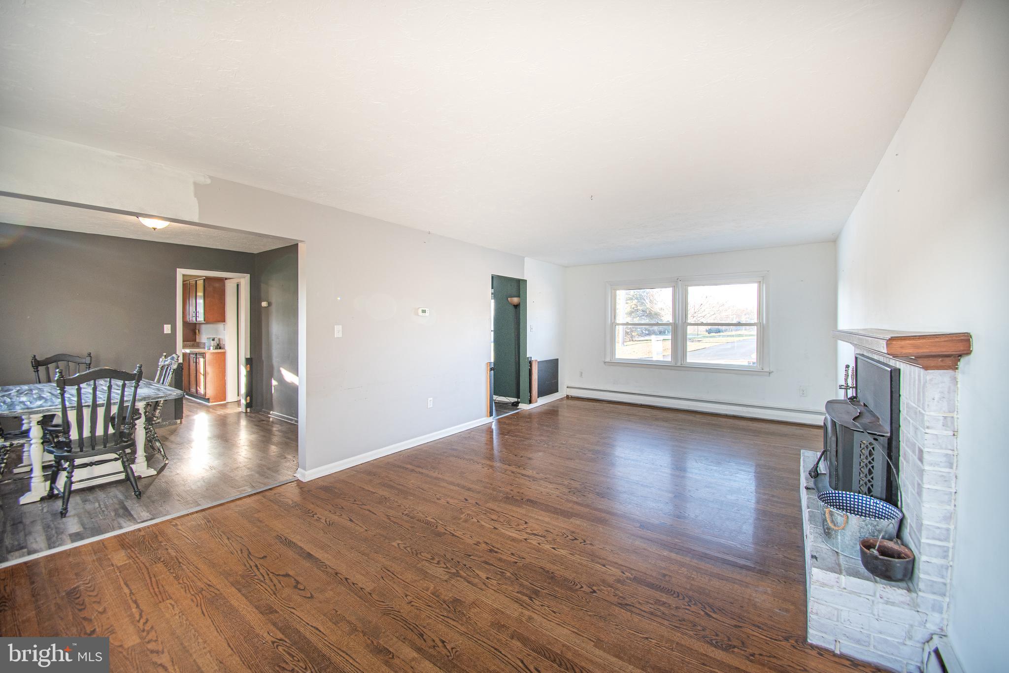 2741 Stoverstown Road Spring Grove, PA 17362 - Photo 10 of 57 Living Room