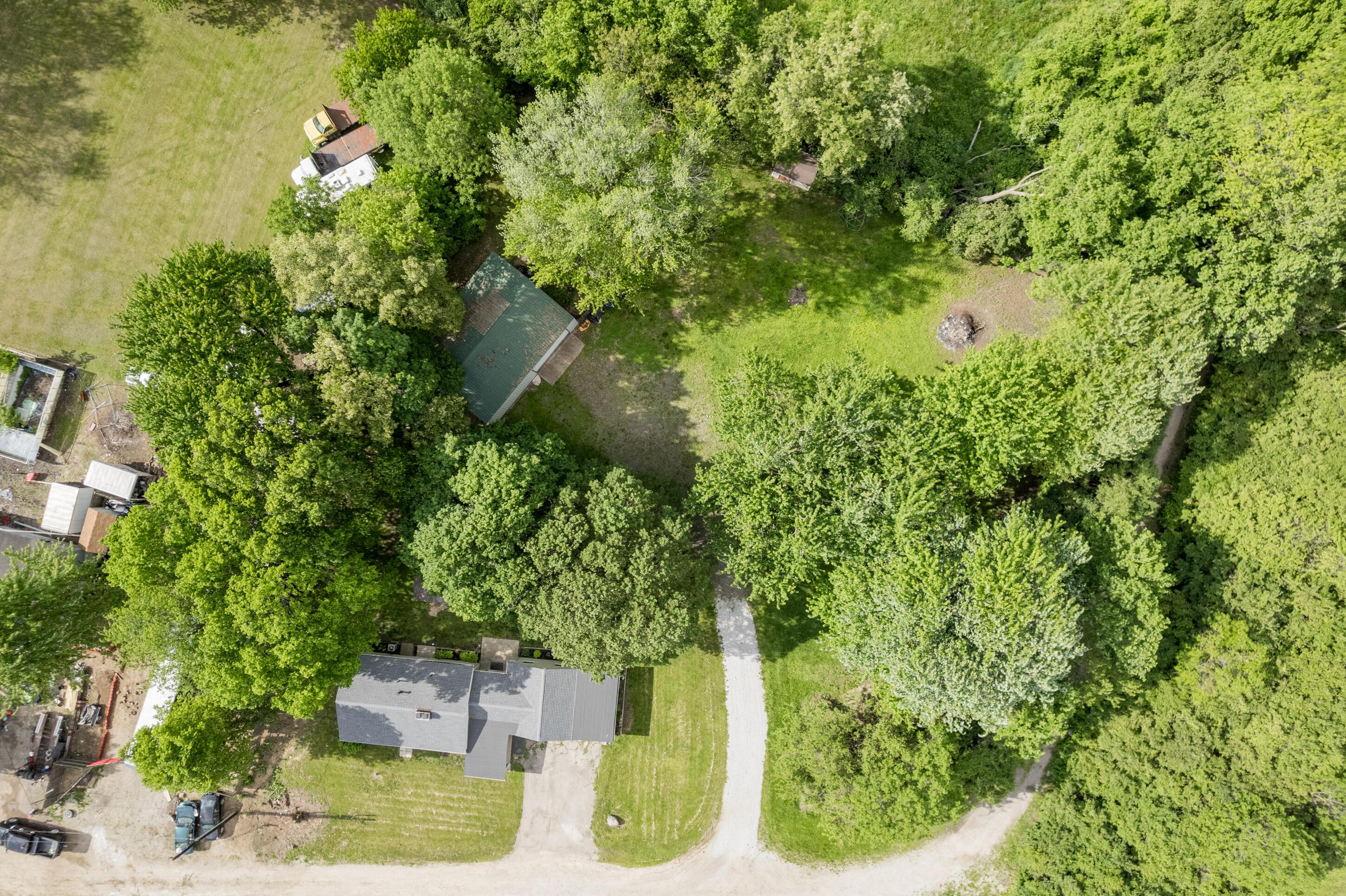 1366 Dyer Road Grove City, OH 43123 - Photo 2 of 49 Drone View