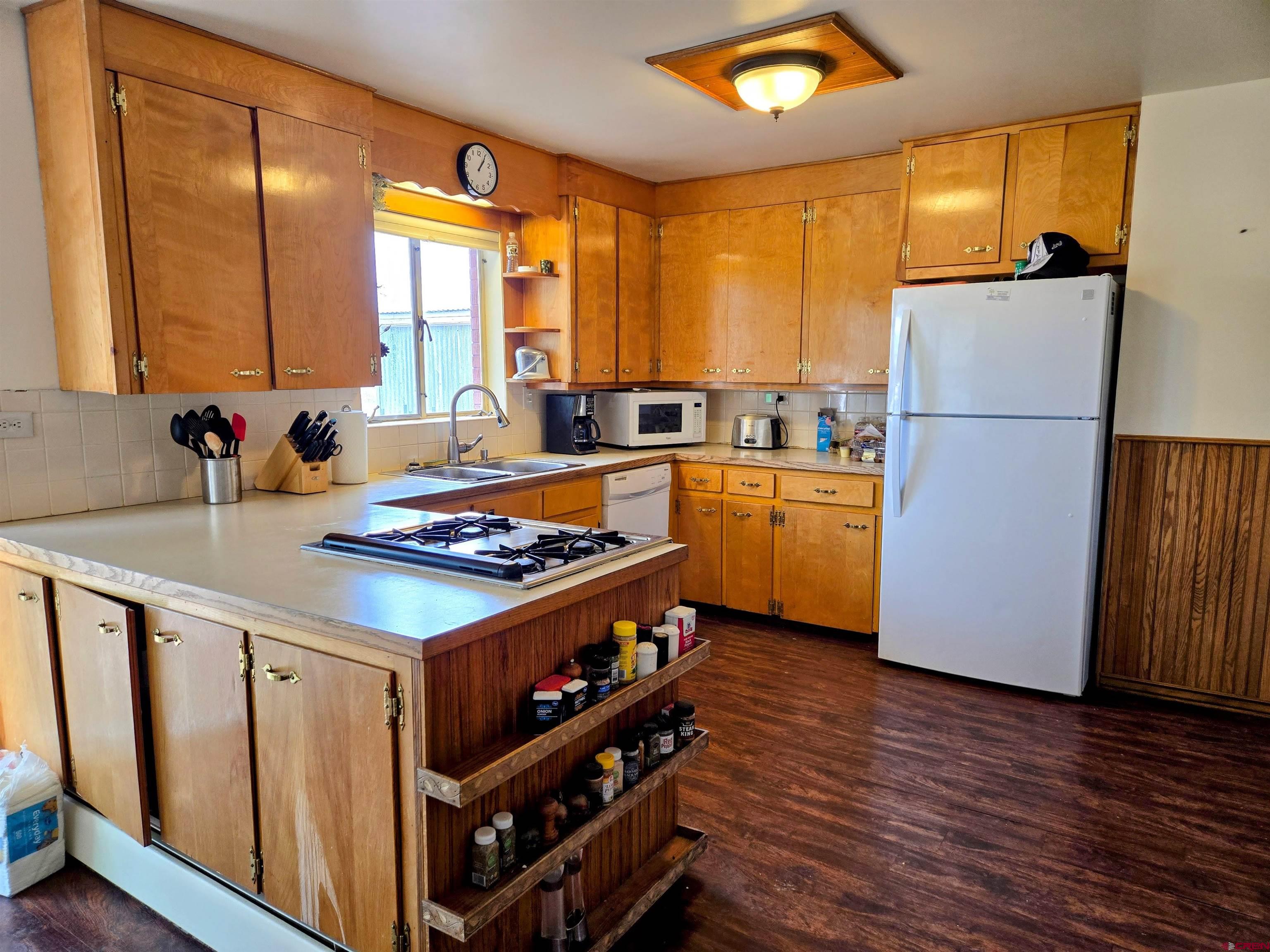 62915 Spring Creek Road Montrose, CO 81403 - Photo 9 of 35 Gallery Image 9