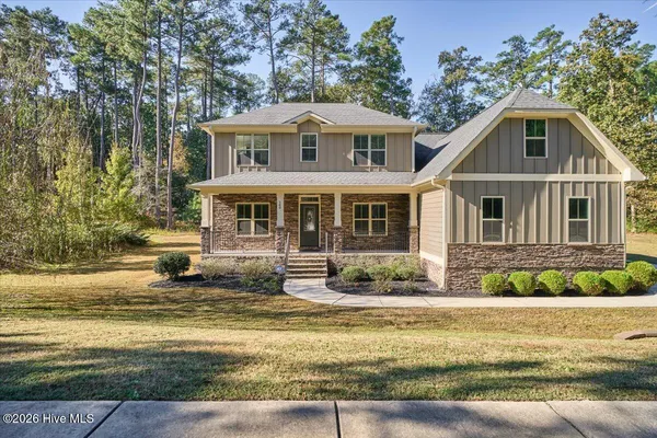$639,000 | 160 Glenmoor Drive, Southern Pines, NC 28387