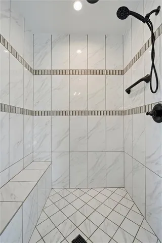 $715,000 | 1203 Serenity Court, Raymore, MO 64083