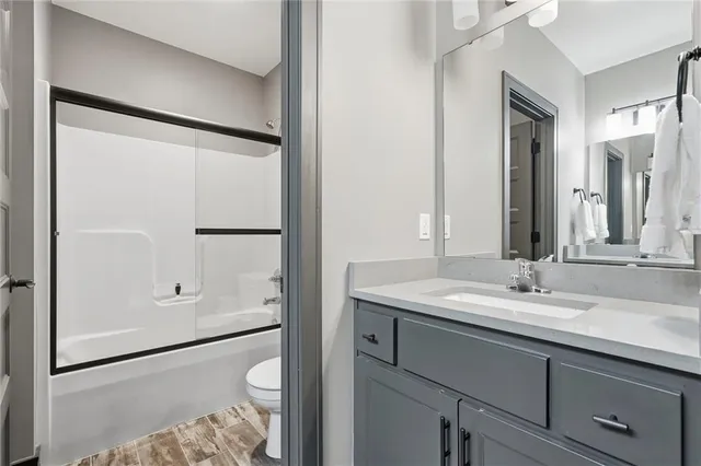 $715,000 | 1203 Serenity Court, Raymore, MO 64083