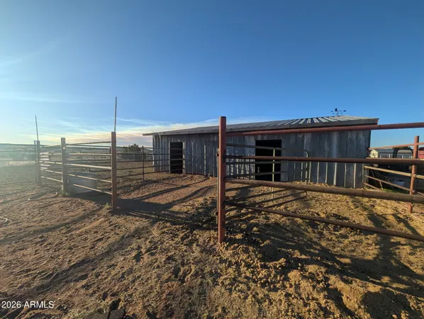 $250,000 | 3080 West 8th South Place, St. Johns, AZ 85936