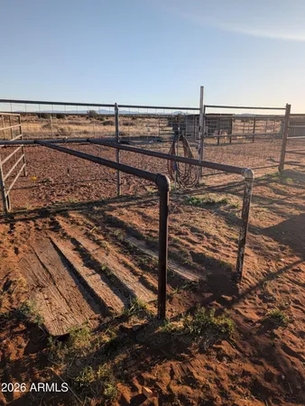 $250,000 | 3080 West 8th South Place, St. Johns, AZ 85936