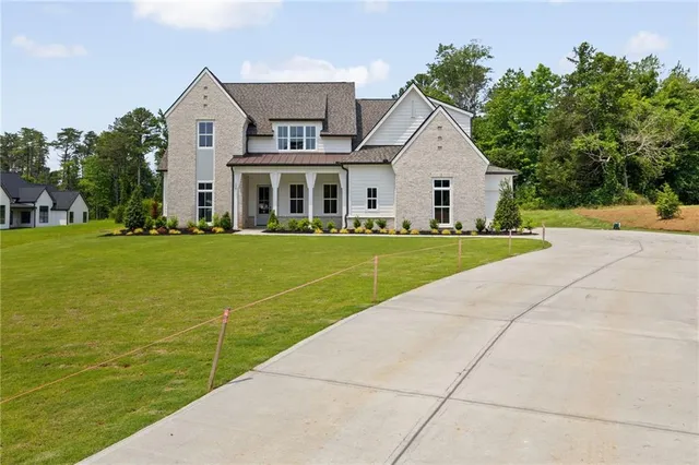 $849,900 | 158 Palisade Drive, Rydal, GA 30171