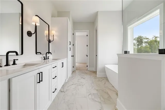 $849,900 | 158 Palisade Drive, Rydal, GA 30171