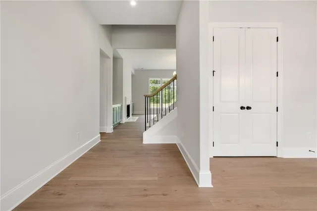 $849,900 | 158 Palisade Drive, Rydal, GA 30171