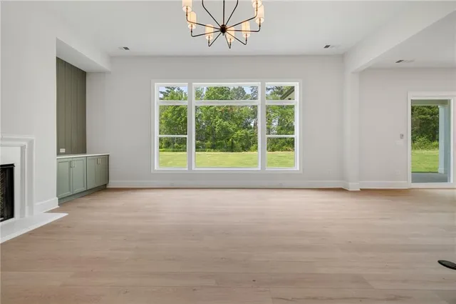 $849,900 | 158 Palisade Drive, Rydal, GA 30171