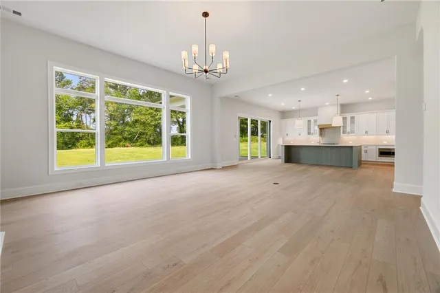 $849,900 | 158 Palisade Drive, Rydal, GA 30171