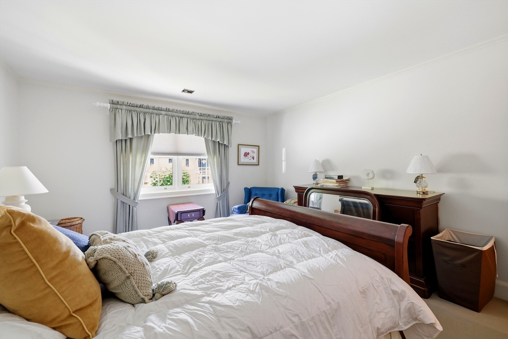 306 Country Club Road, Unit 306 Greenfield, MA 01301 - Photo 14 of 24
