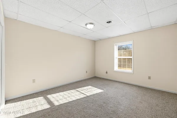 $319,900 | 506 Fairway Drive, Athens, TN 37303