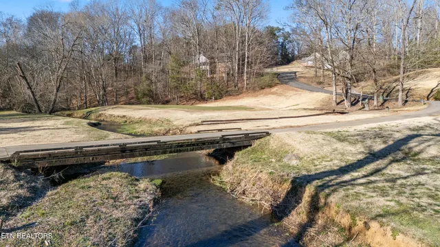 $324,900 | 506 Fairway Drive, Athens, TN 37303
