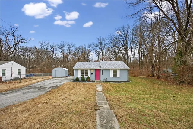 $149,000 | 1115 South 49 Drive, Kansas City, KS 66106