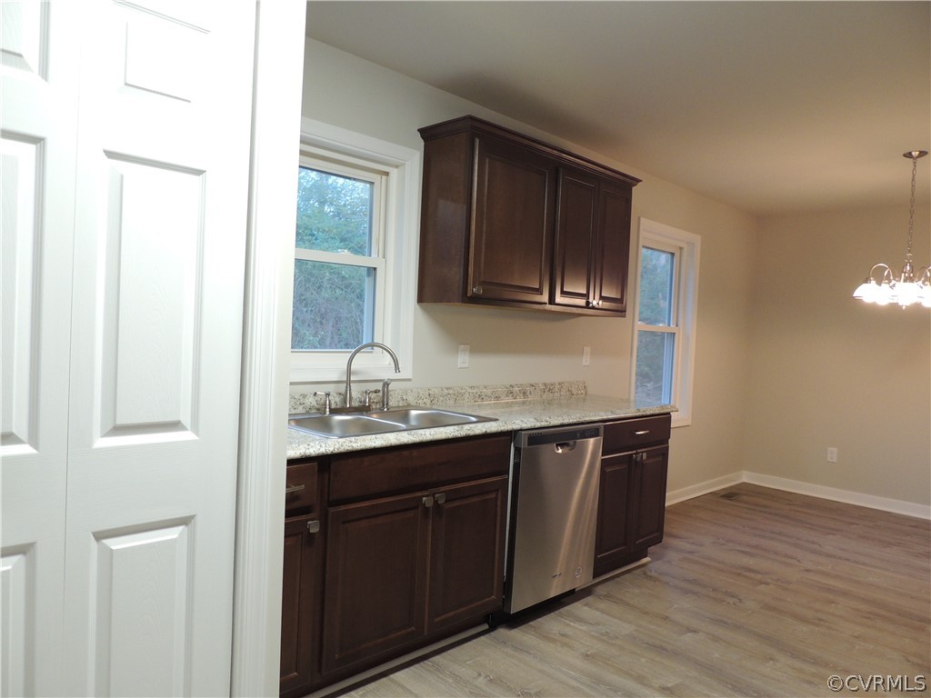 10516 White Oak Road Ford, VA 23850 - Photo 9 of 19 KITCHEN