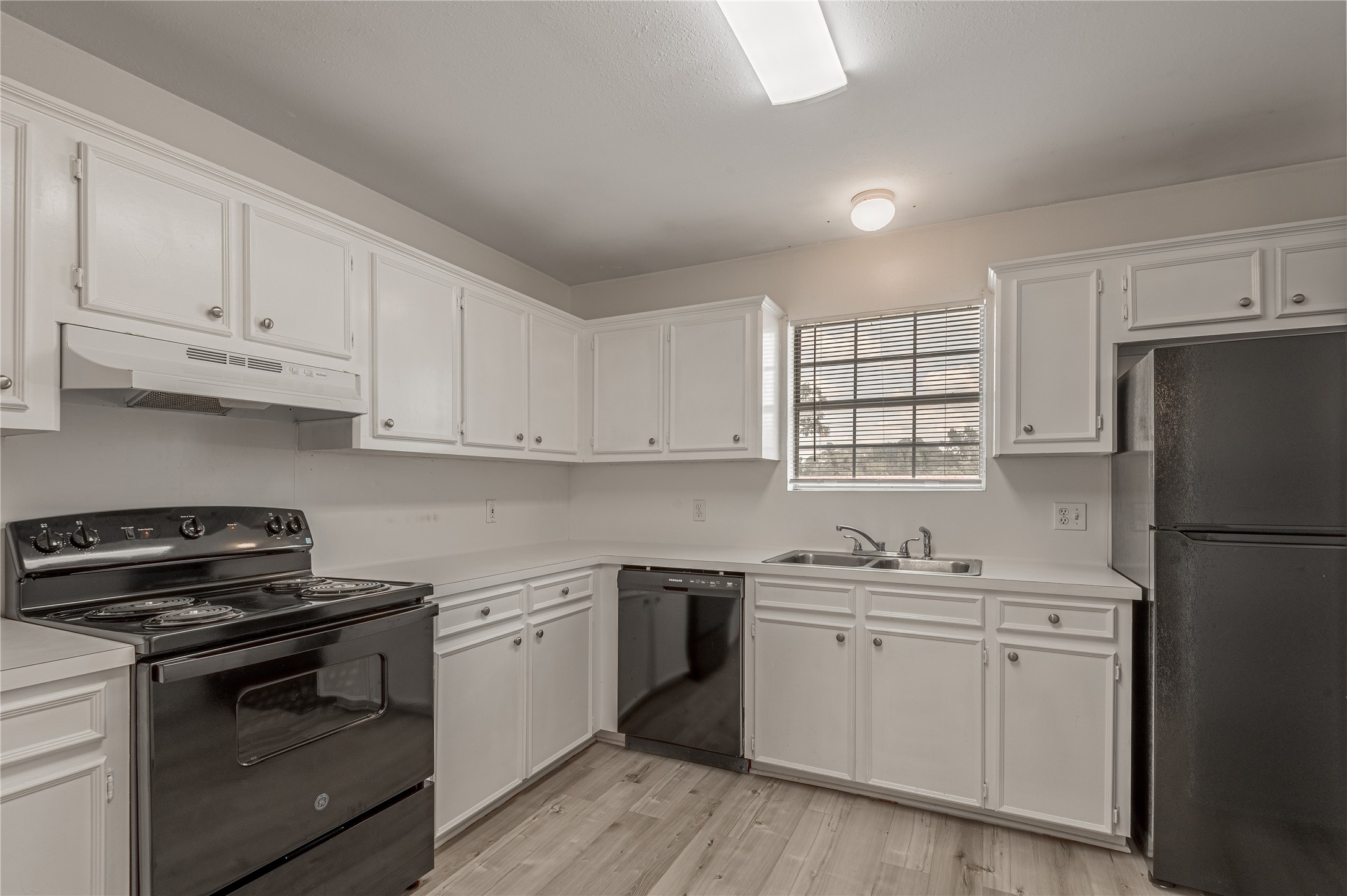 600 Palm Street, Unit 6 Huntsville, TX 77340 - Photo 11 of 23