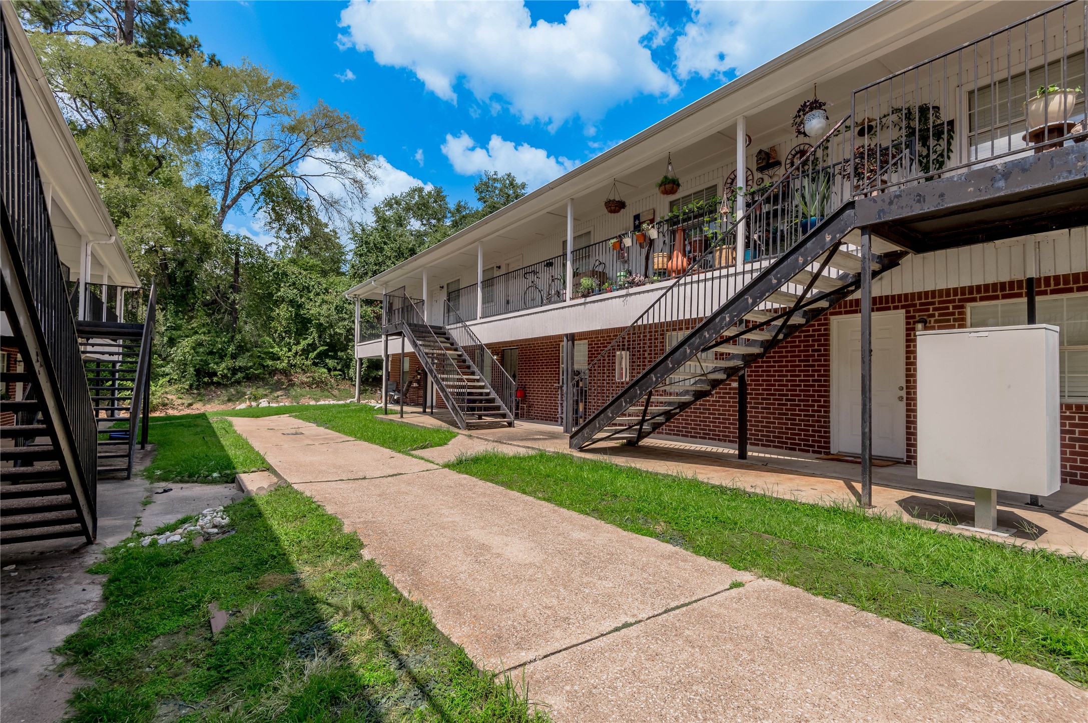 600 Palm Street, Unit 6 Huntsville, TX 77340 - Photo 2 of 23