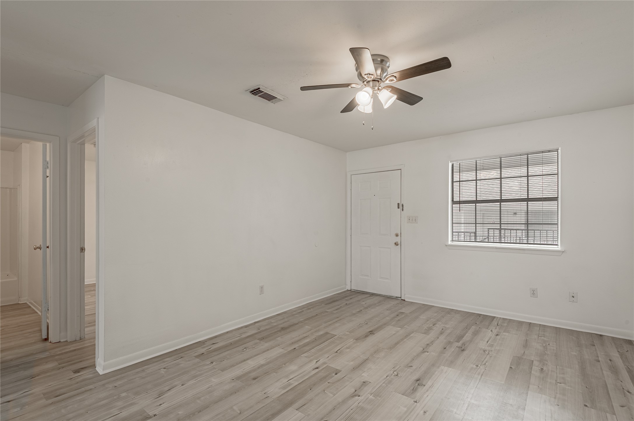 600 Palm Street, Unit 6 Huntsville, TX 77340 - Photo 7 of 23