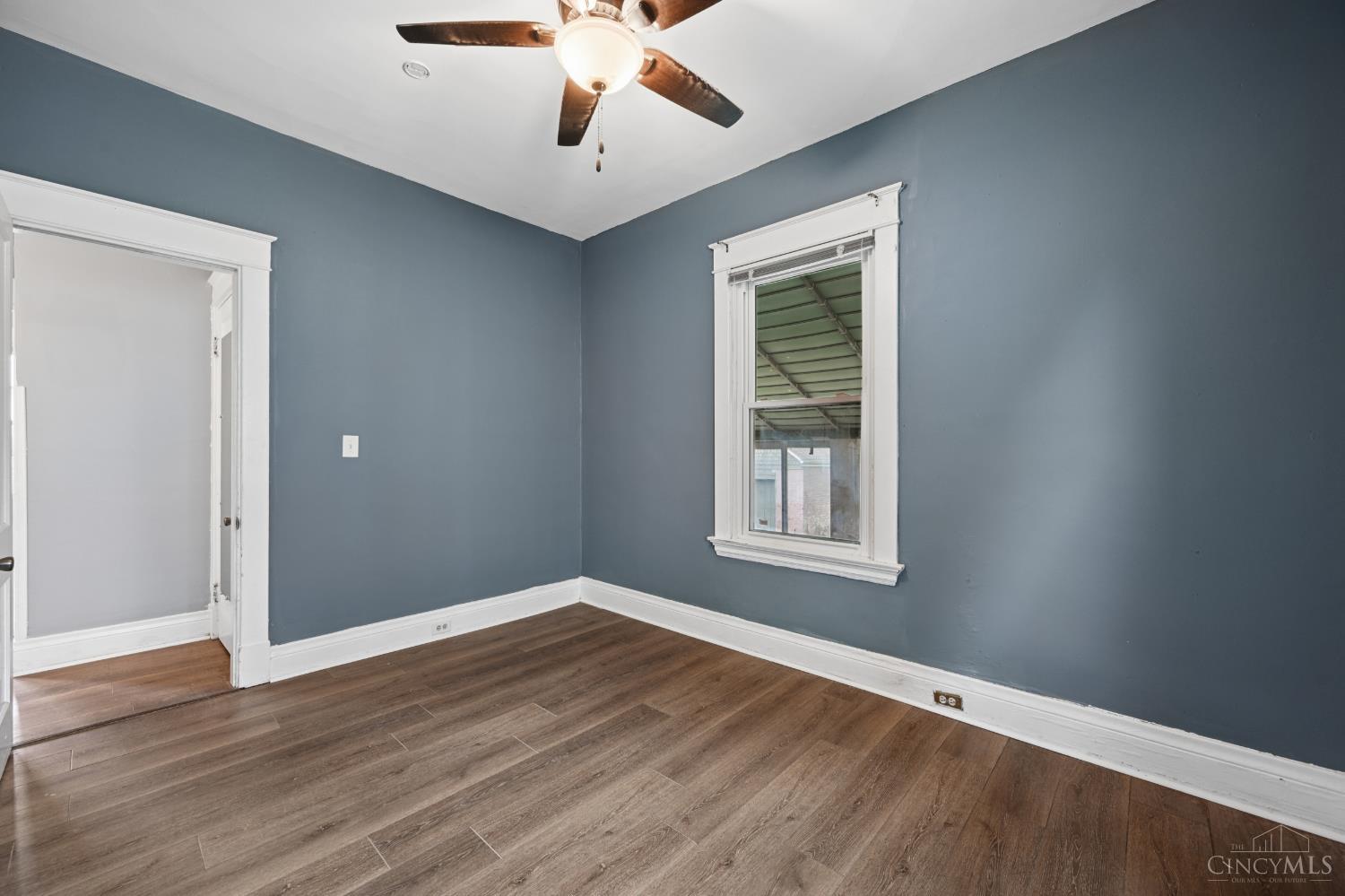 6815 Montgomery Road Silverton, OH 45236 - Photo 31 of 38