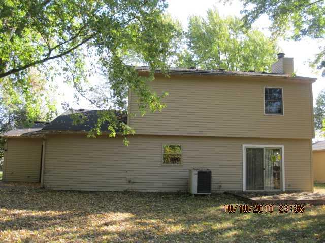 7920 Ridgegate W Drive Indianapolis, IN 46268 - Photo 9 of 10 Gallery Image 9