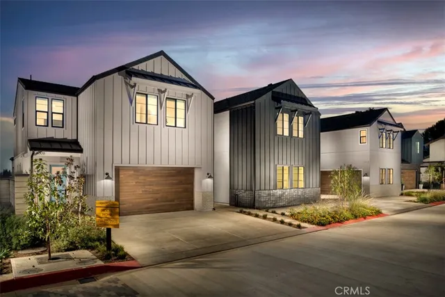 $1,435,000 | 18016 Roch Court, Fountain Valley, CA 92708