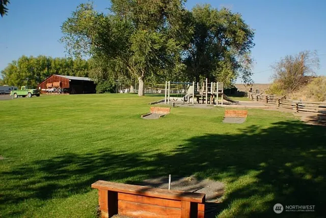 $355,500 | 910 Canyon Trail, Ephrata, WA 98823