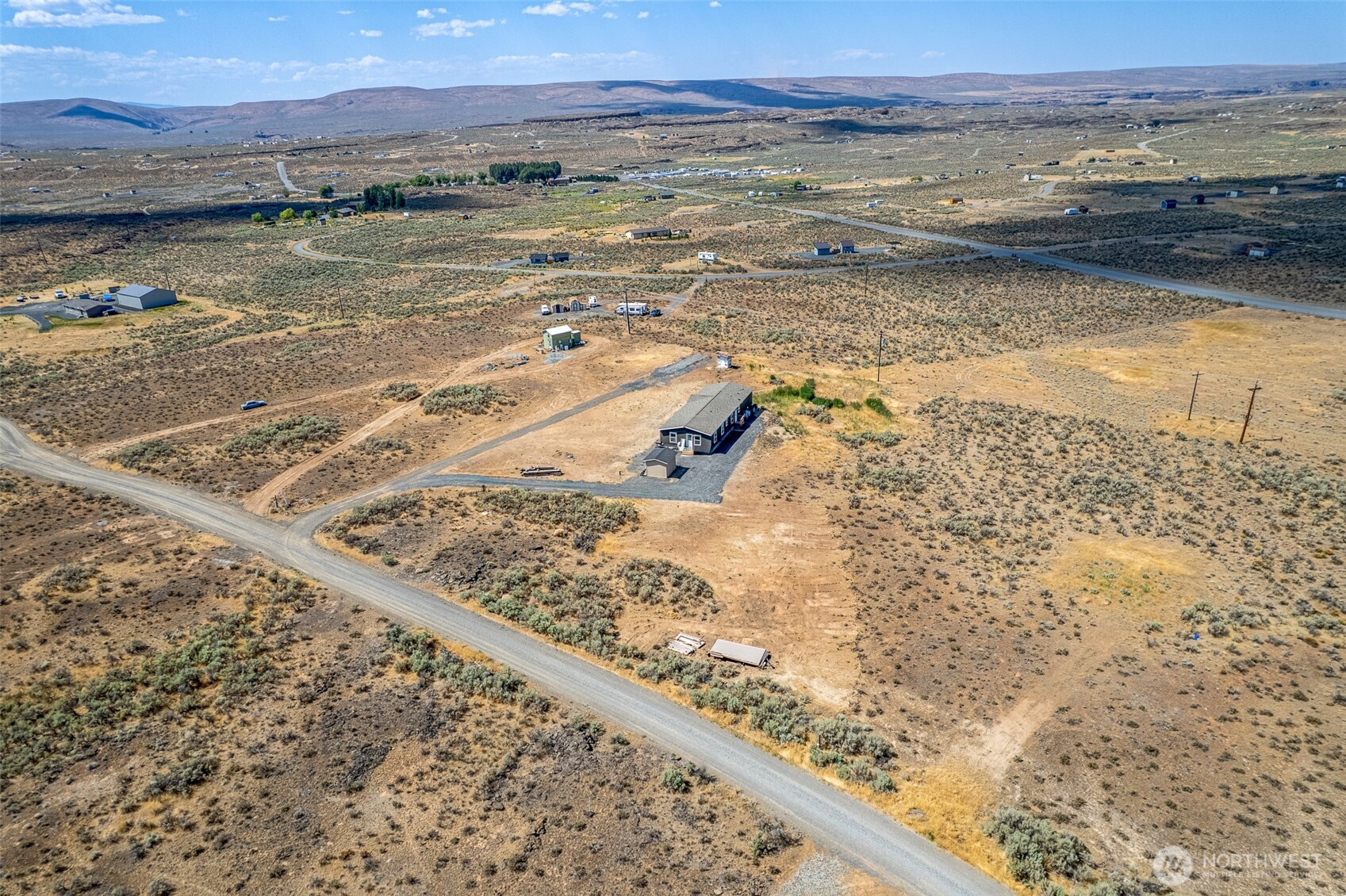 910 Canyon Trail Ephrata, WA 98823 - Photo 3 of 30