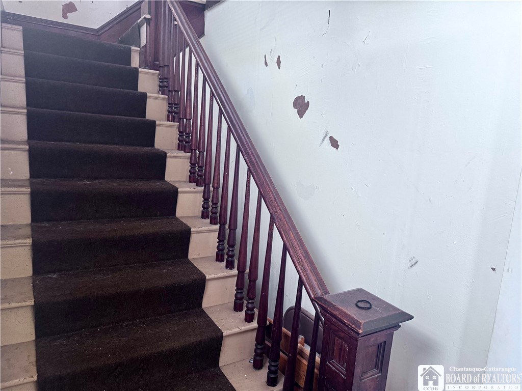 213 King Street Dunkirk, NY 14048 - Photo 12 of 29