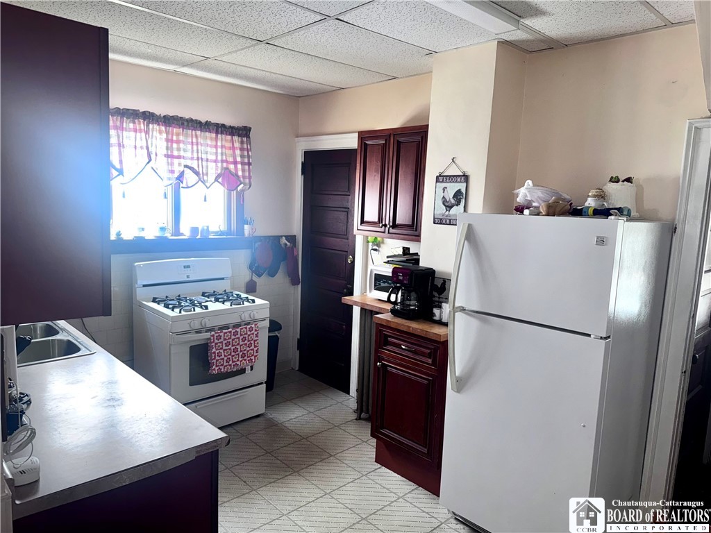 213 King Street Dunkirk, NY 14048 - Photo 9 of 29