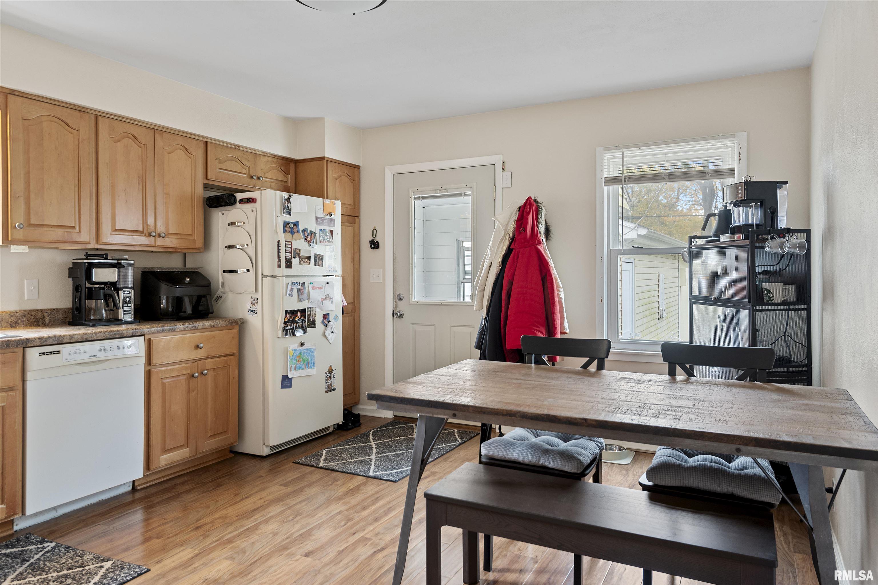 2057 North 22nd Street Springfield, IL 62702 - Photo 8 of 26