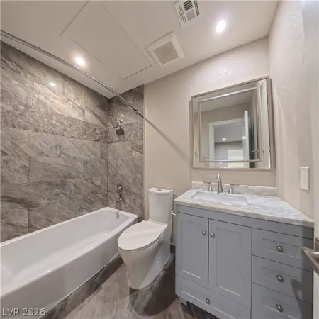 $1,790 | 2709 Beaver Creek Court, Unit 202, Las Vegas, NV 89117