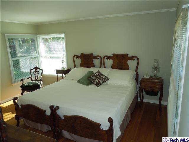 2105 Brigden Road Pasadena, CA 91104 - Photo 13 of 32 Additional Photo