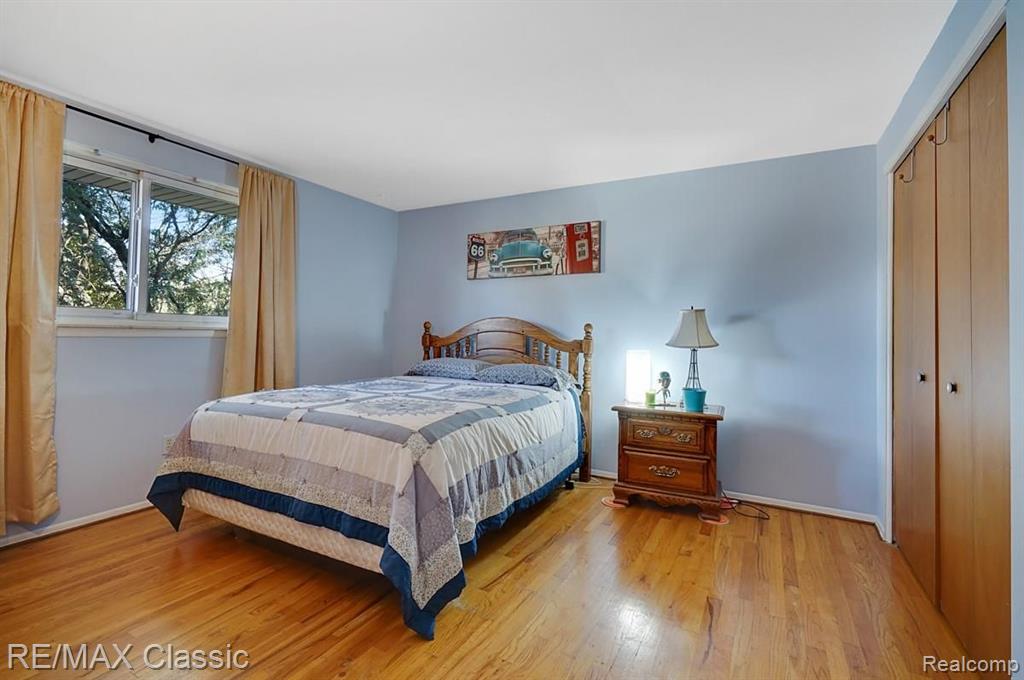 16381 Wayne Road Livonia, MI 48154 - Photo 18 of 27