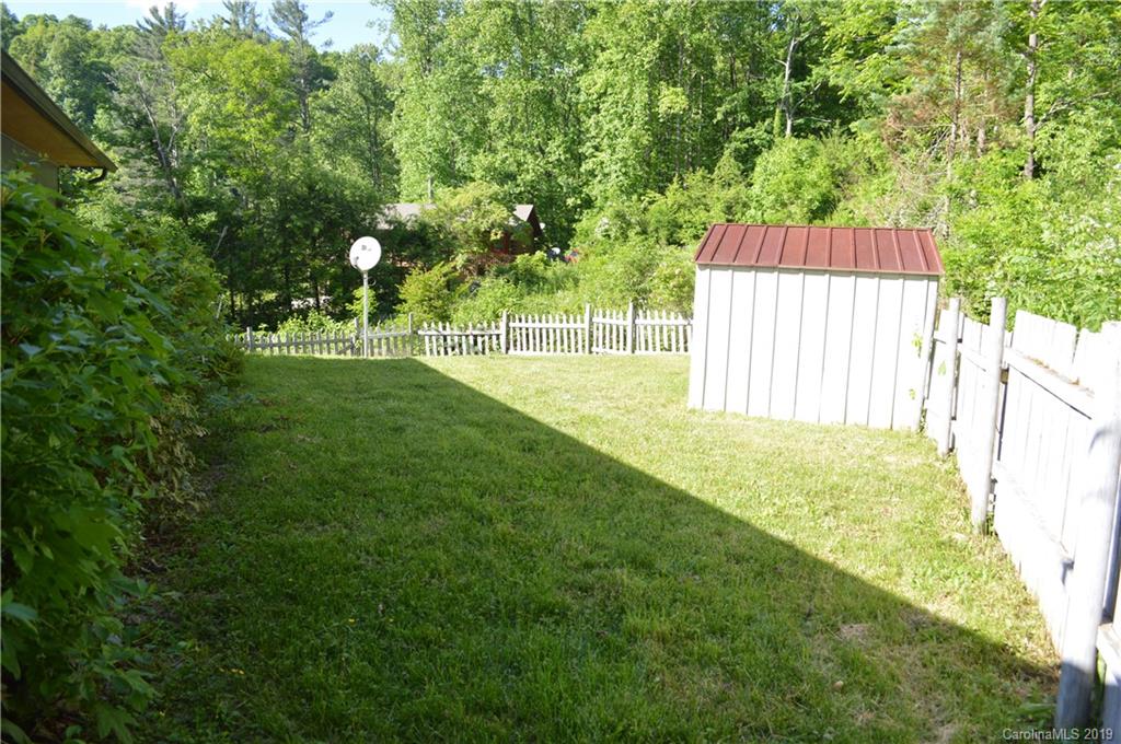 3463 Dark Ridge Road Sylva, NC 28779 - Photo 35 of 36 Gallery Image 35