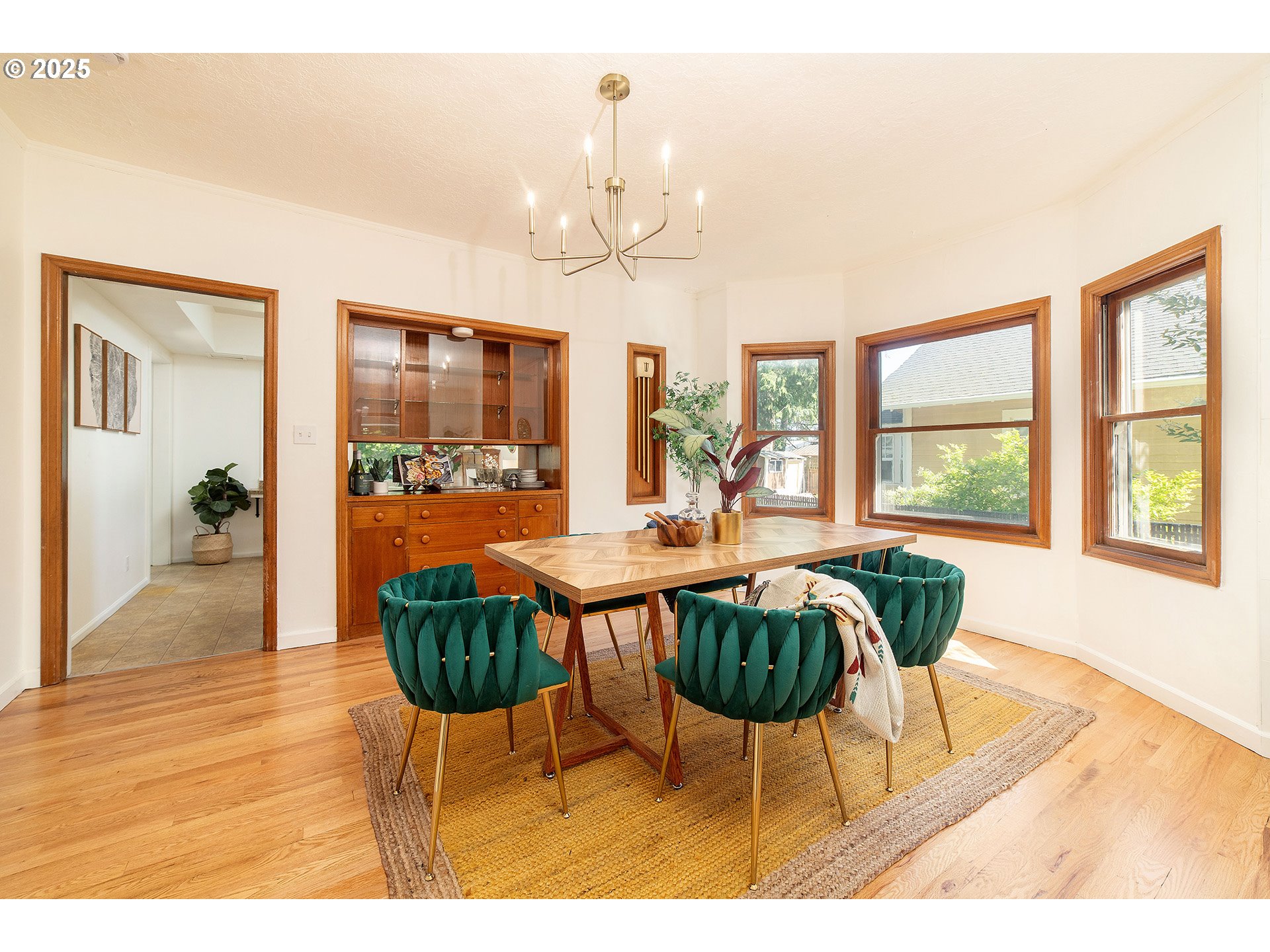 602 Northeast 71st Avenue Portland, OR 97213 - Photo 7 of 29