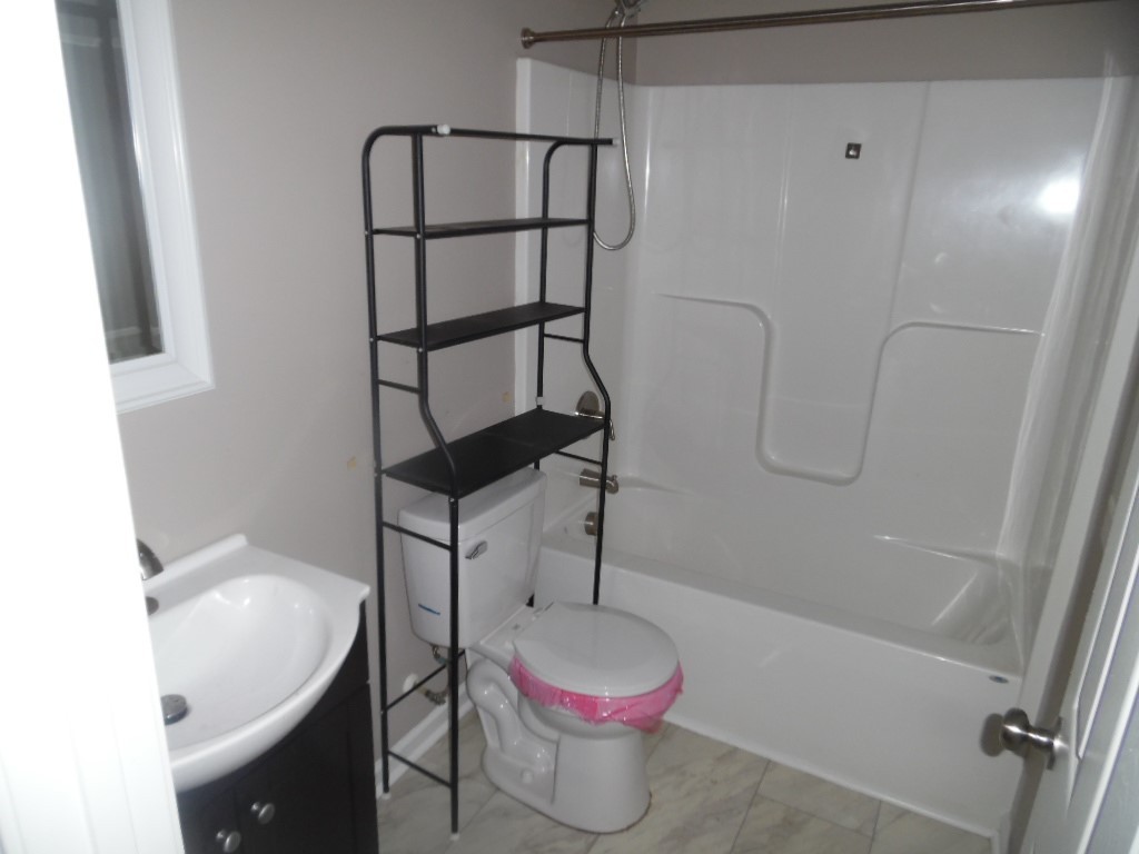 202 River Street Iva, SC 29655 - Photo 5 of 8