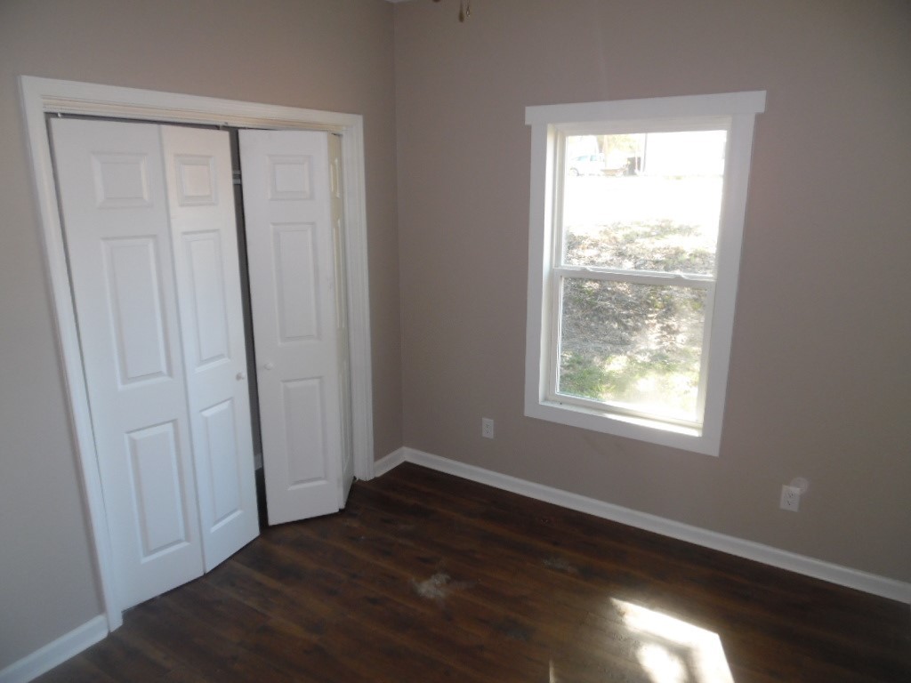 202 River Street Iva, SC 29655 - Photo 6 of 8