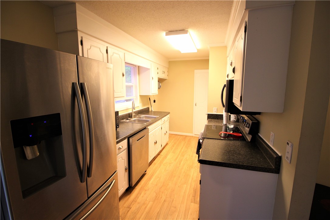 317 South Elm Street Pendleton, SC 29670 - Photo 6 of 25