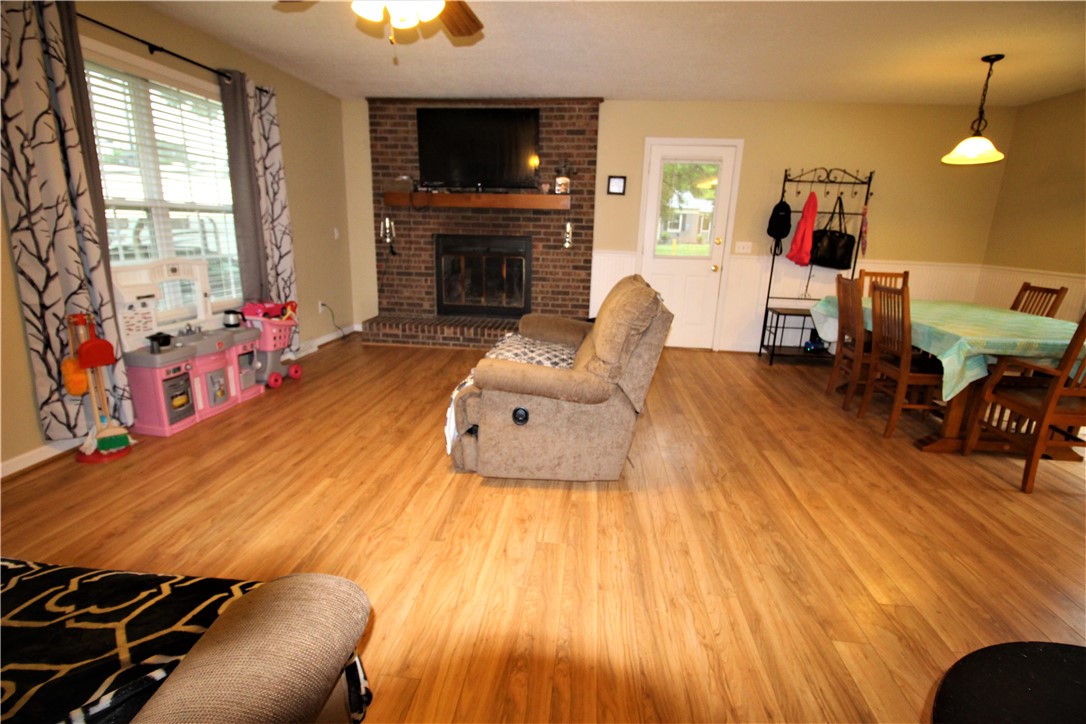 317 South Elm Street Pendleton, SC 29670 - Photo 8 of 25