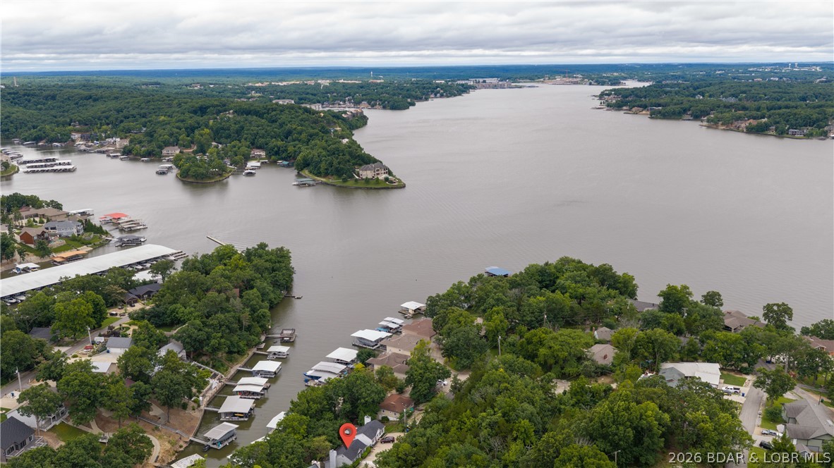 57 Arrowhead Beach Road Lake Ozark, MO 65049 - Photo 3 of 32 Located on the Osage 17 MM