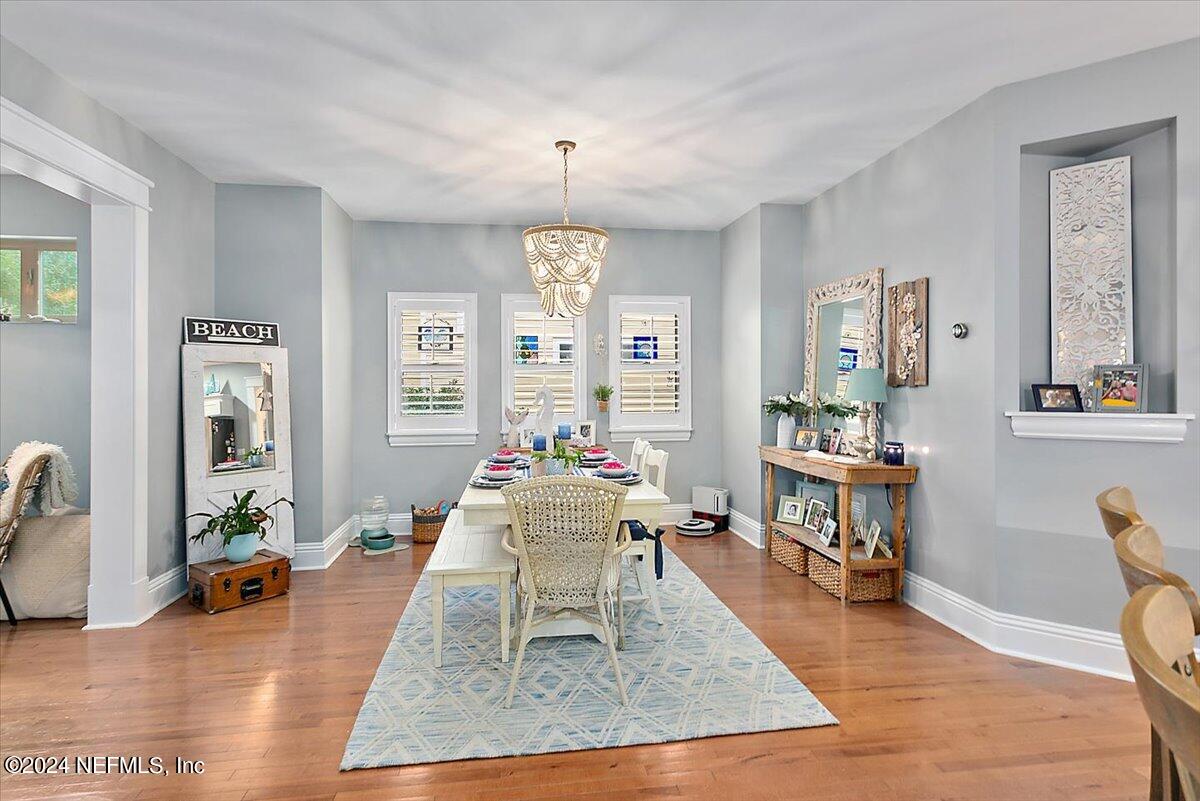 21E Casanova Road St. Augustine, FL 32080 - Photo 5 of 29 a living room with furniture rug and window