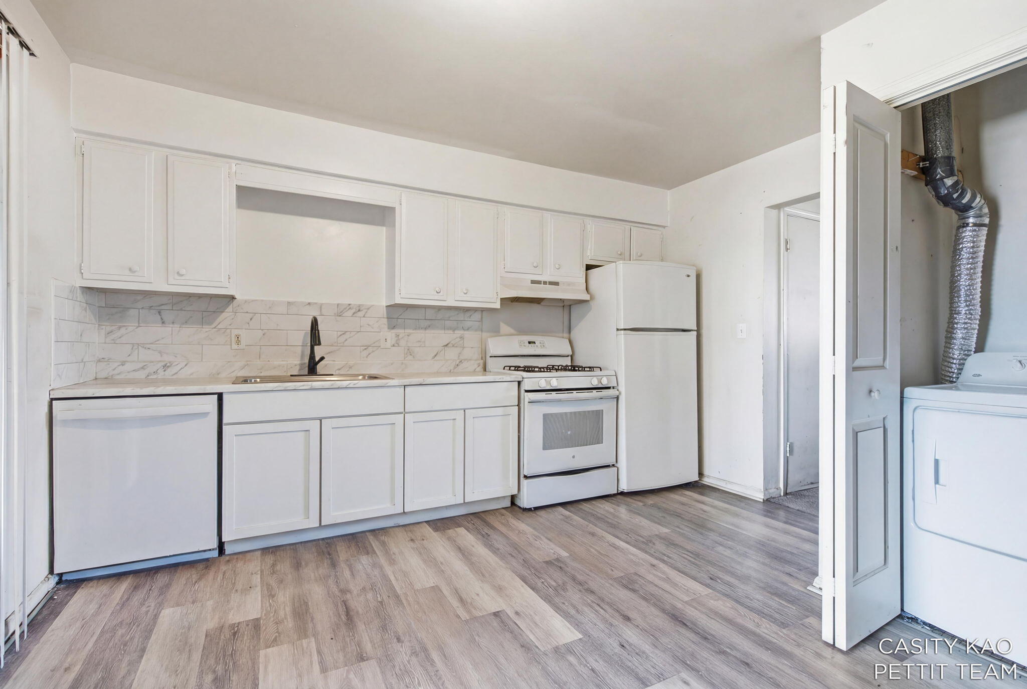 100 43rd Street Southwest Grand Rapids, MI 49548 - Photo 50 of 68 IMG_3477