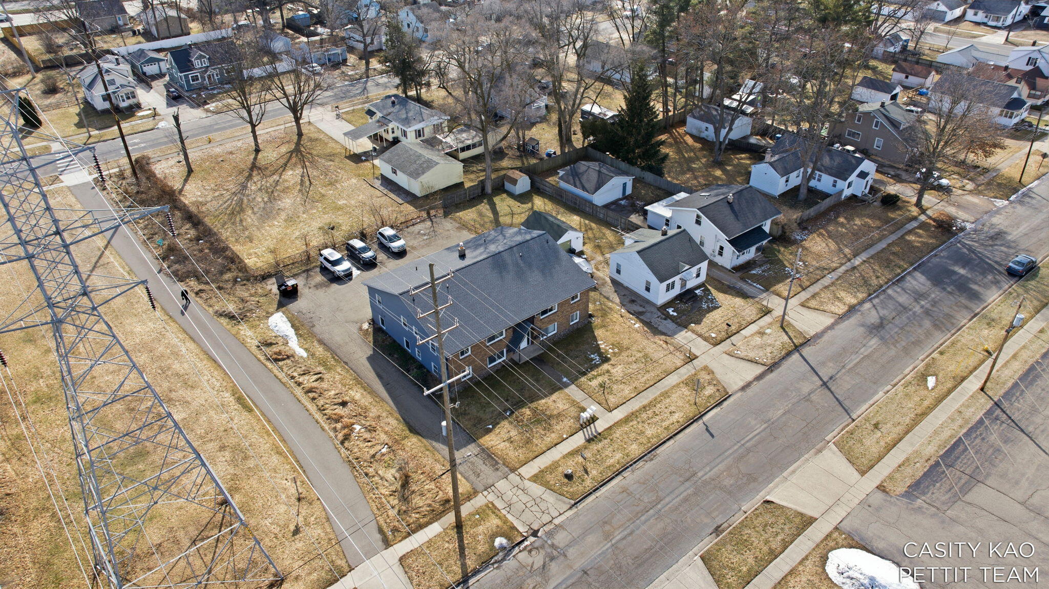 100 43rd Street Southwest Grand Rapids, MI 49548 - Photo 60 of 68 IMG_3488